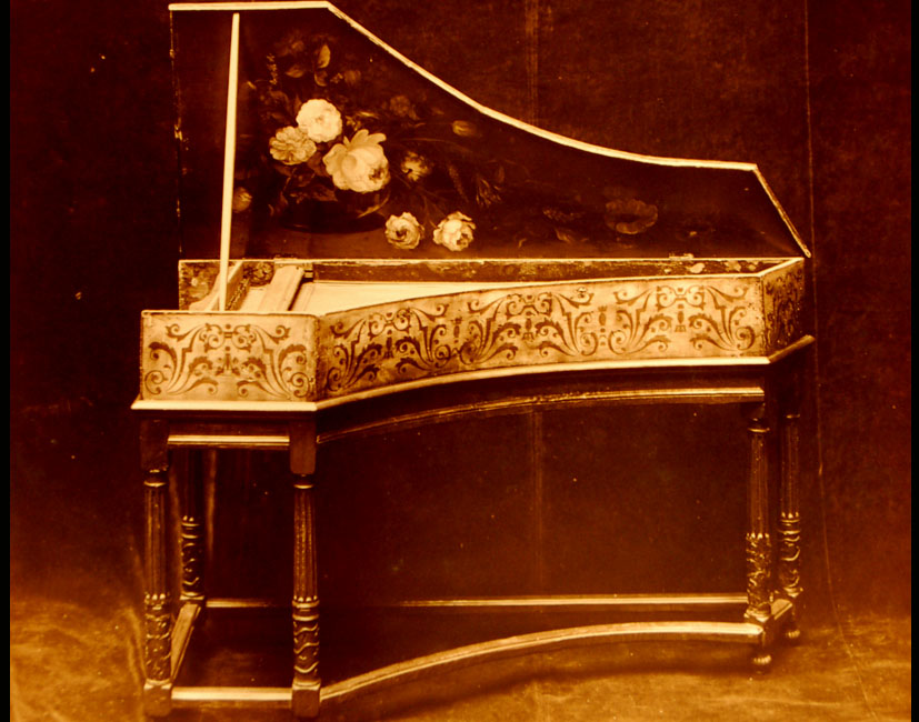 Clavecin XVIIIe s vendu au musée instrumental George F Harding à Chicago